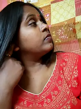 Hot-Show2 online show from 01-13-26, 04:23