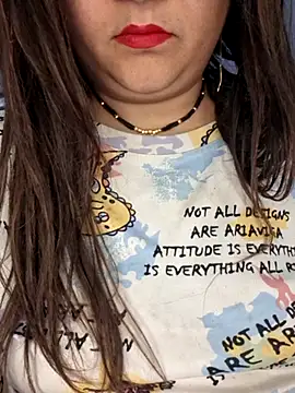 indian-hotmilfs online show from 10-05-25, 04:38