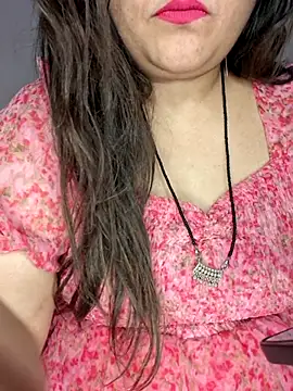 indian-hotmilfs online show from 04-11-26, 09:41