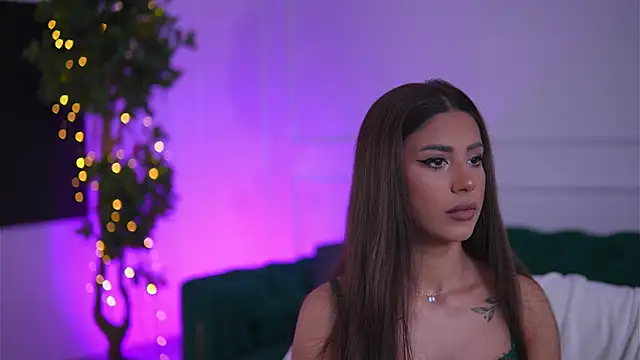 SiennaRuh online show from 04-19-26, 10:47