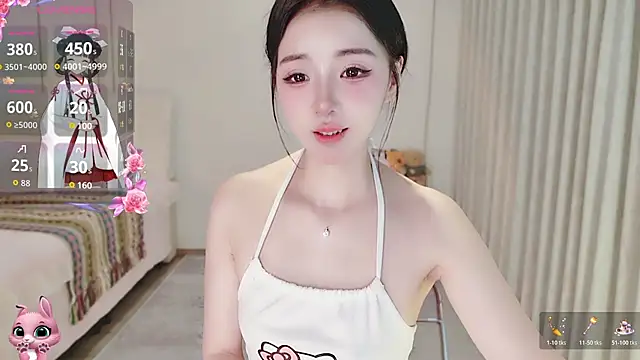Snapshot of Bella-ox chatting on 04-26-26, 10:13 Bella-ox online show from 04-26-26, 10:13