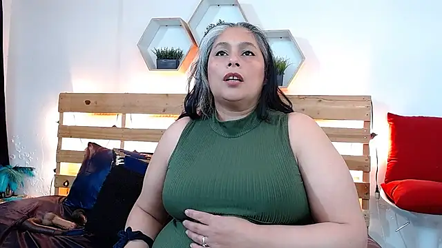 sheila reeves2772 online show from 10-15-25, 04:29