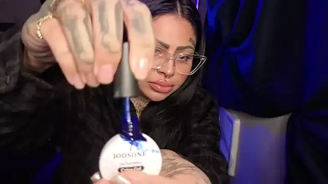 chicanachic13 online show from 01-17-26, 04:06