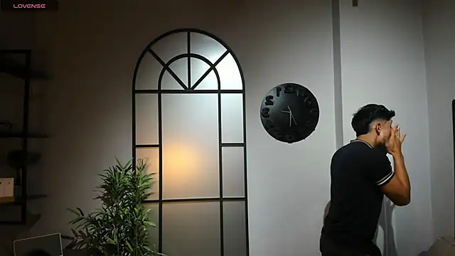 AustinJones  online show from 11-03-25, 06:42