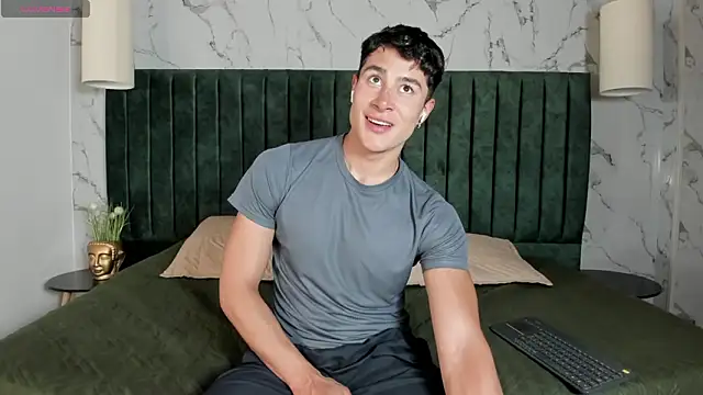 AustinJones  online show from 01-14-26, 09:20