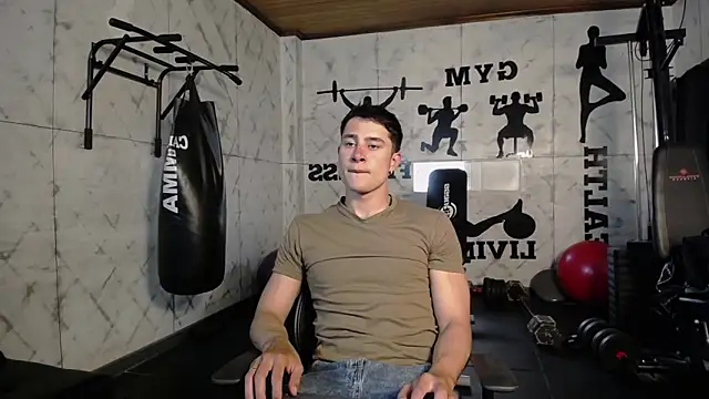 Snapshot of AustinJones_ chatting on 05-18-26, 07:20 AustinJones online show from 05-18-26, 07:20