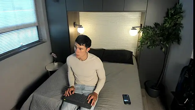 Snapshot of AustinJones_ chatting on 05-24-26, 02:11 AustinJones online show from 05-24-26, 02:11