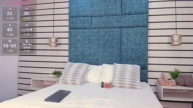 NatyLeone online show from 09-14-25, 02:49