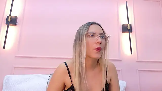 MaddieTease online show from 02-07-26, 01:37