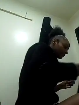 Shantall ks online show from 02-07-26, 03:21