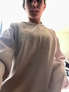 Victoria alson online show from 12-15-25, 01:37