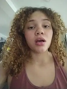 SirenRouge 69 online show from 03-06-26, 09:22