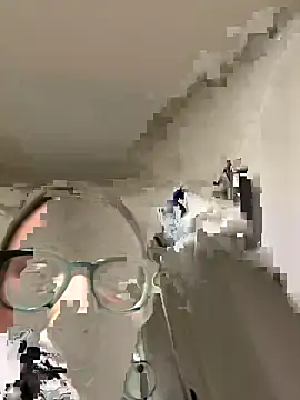 Snapshot of shory233 chatting on 11-16-25, 11:05 shory233 online show from 11-16-25, 11:05