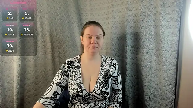 MiaLores online show from 02-17-26, 10:01