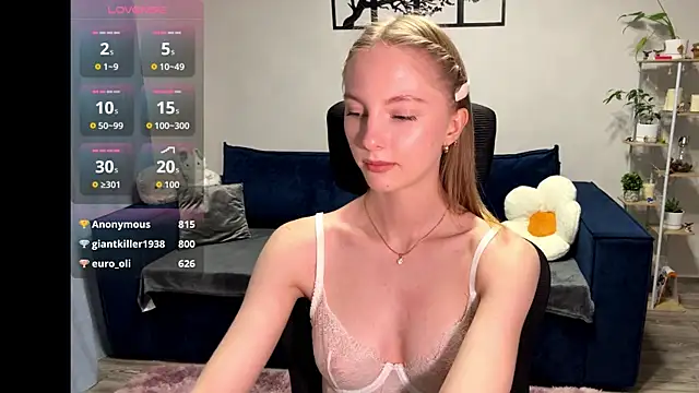 BrightAnnie online show from 10-19-25, 03:01