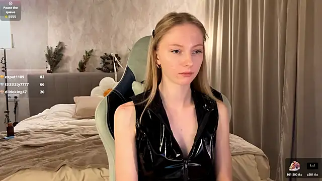 BrightAnnie online show from 12-13-25, 07:53