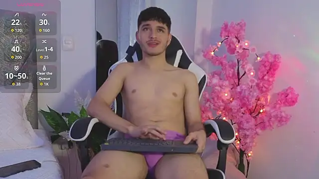 LiamMuller online show from 03-25-26, 10:32