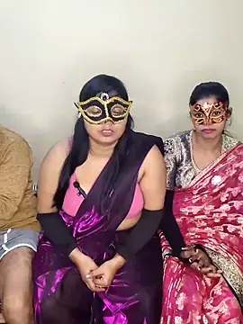 Hot modal online show from 12-22-25, 04:48