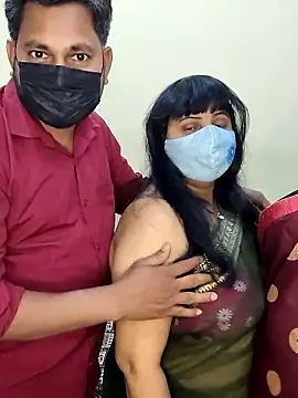 Hot modal online show from 04-19-26, 05:01