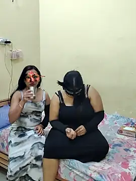Hot modal online show from 05-21-26, 06:04