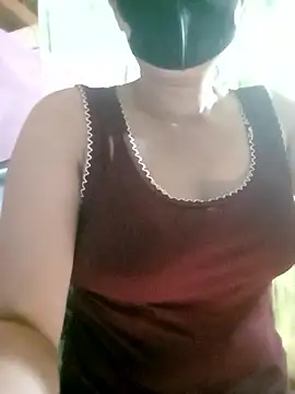 Surrilove online show from 04-09-26, 06:19