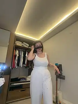 Snapshot of 0gece0 chatting on 06-01-26, 11:28 0gece0 online show from 06-01-26, 11:28