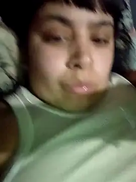 Snapshot of Pomelit00 chatting on 02-24-26, 02:09 Pomelit00 online show from 02-24-26, 02:09