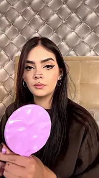 Snapshot of AliceRitter chatting on 07-18-26, 10:57 AliceRitter online show from 07-18-26, 10:57