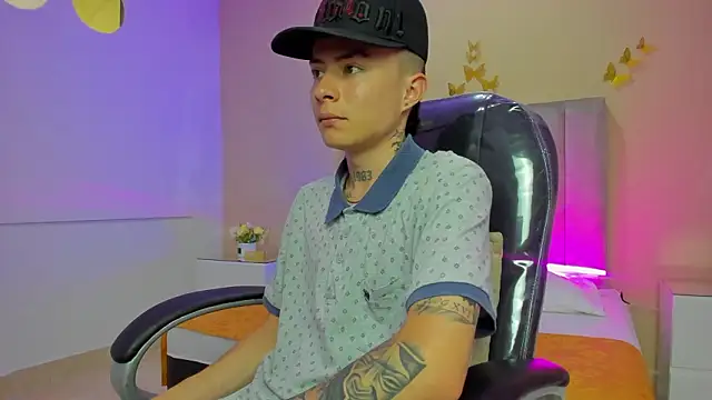 Nascary Fox online show from 03-10-26, 07:41