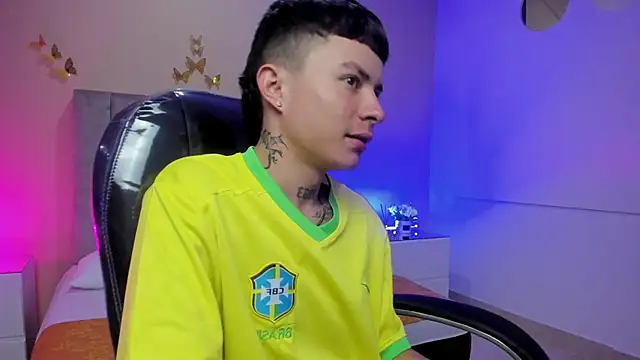 Nascary Fox online show from 03-20-26, 12:54