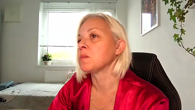 Linsy Kim online show from 11-02-25, 09:00