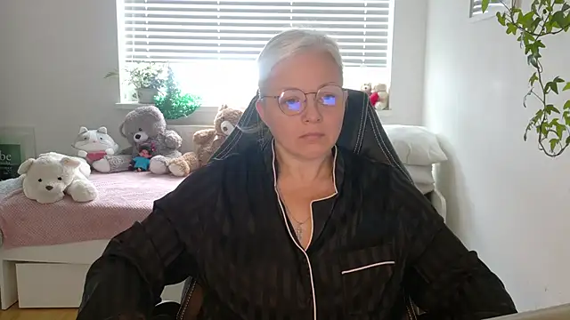 Linsy Kim online show from 02-01-26, 09:30