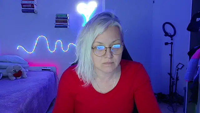 Linsy Kim online show from 03-29-26, 06:19