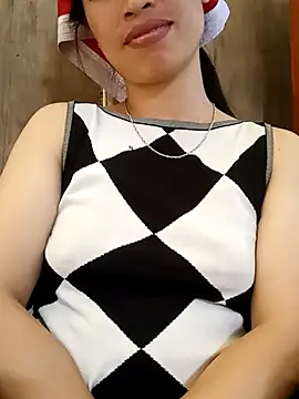 Snapshot of misa_00 chatting on 07-14-26, 05:34 misa 00 online show from 07-14-26, 05:34