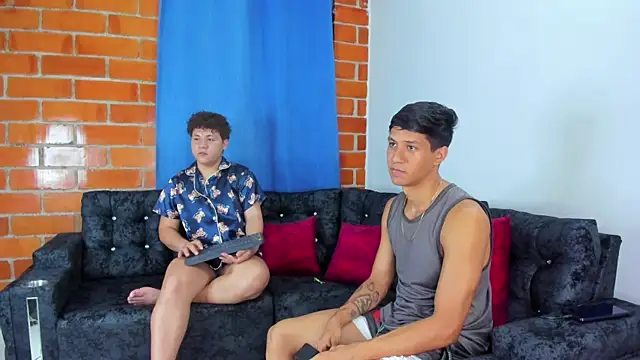 Robertmiller21 online show from 10-31-25, 10:11