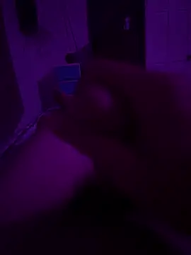 Snapshot of Tonymontana10s chatting on 12-05-25, 09:29 Tonymontana10s online show from 12-05-25, 09:29