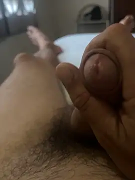 Snapshot of Tonymontana10s chatting on 02-16-26, 01:07 Tonymontana10s online show from 02-16-26, 01:07