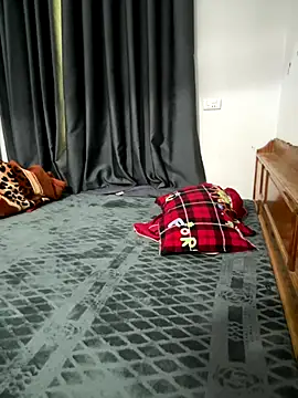 Minky69 online show from 11-29-25, 05:32