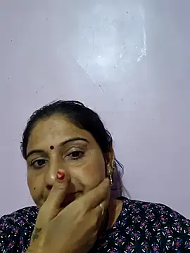Snapshot of Rakhi99x chatting on 07-19-26, 12:25 Rakhi99x online show from 07-19-26, 12:25