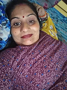 Snapshot of Rakhi99x chatting on 07-19-26, 12:31 Rakhi99x online show from 07-19-26, 12:31
