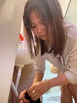 Ngoc-bbi online show from 02-04-26, 01:33