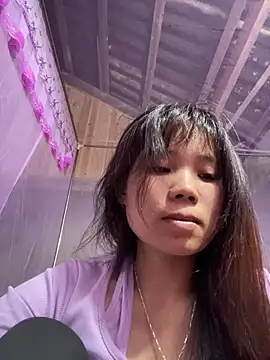 Snapshot of Ngoc-bbi chatting on 04-24-26, 03:03 Ngoc-bbi online show from 04-24-26, 03:03