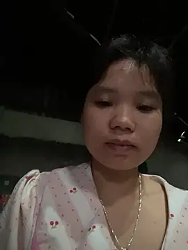Snapshot of Ngoc-bbi chatting on 05-05-26, 11:02 Ngoc-bbi online show from 05-05-26, 11:02