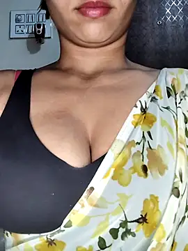 Savita2310 online show from 12-15-25, 06:01