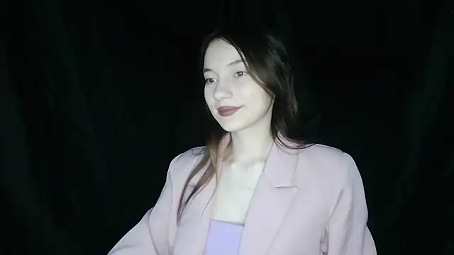 Liza-Kitty online show from 11-08-25, 03:39