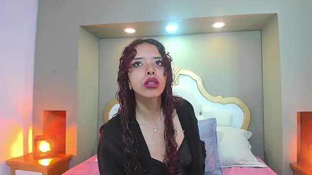 AteneaGreyy online show from 10-25-25, 11:51