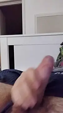 NewJoiner online show from 11-13-25, 06:18