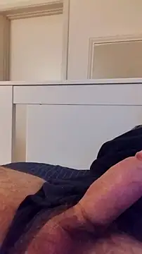 Snapshot of NewJoiner chatting on 01-12-26, 09:53 NewJoiner online show from 01-12-26, 09:53