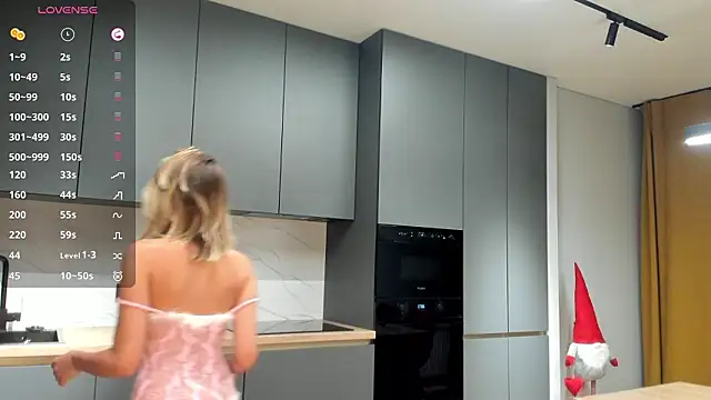 SaraShine  online show from 02-06-26, 09:07