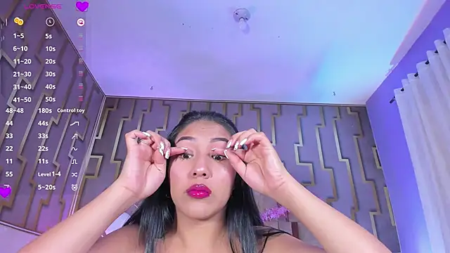 luna maisonn online show from 02-08-26, 04:38